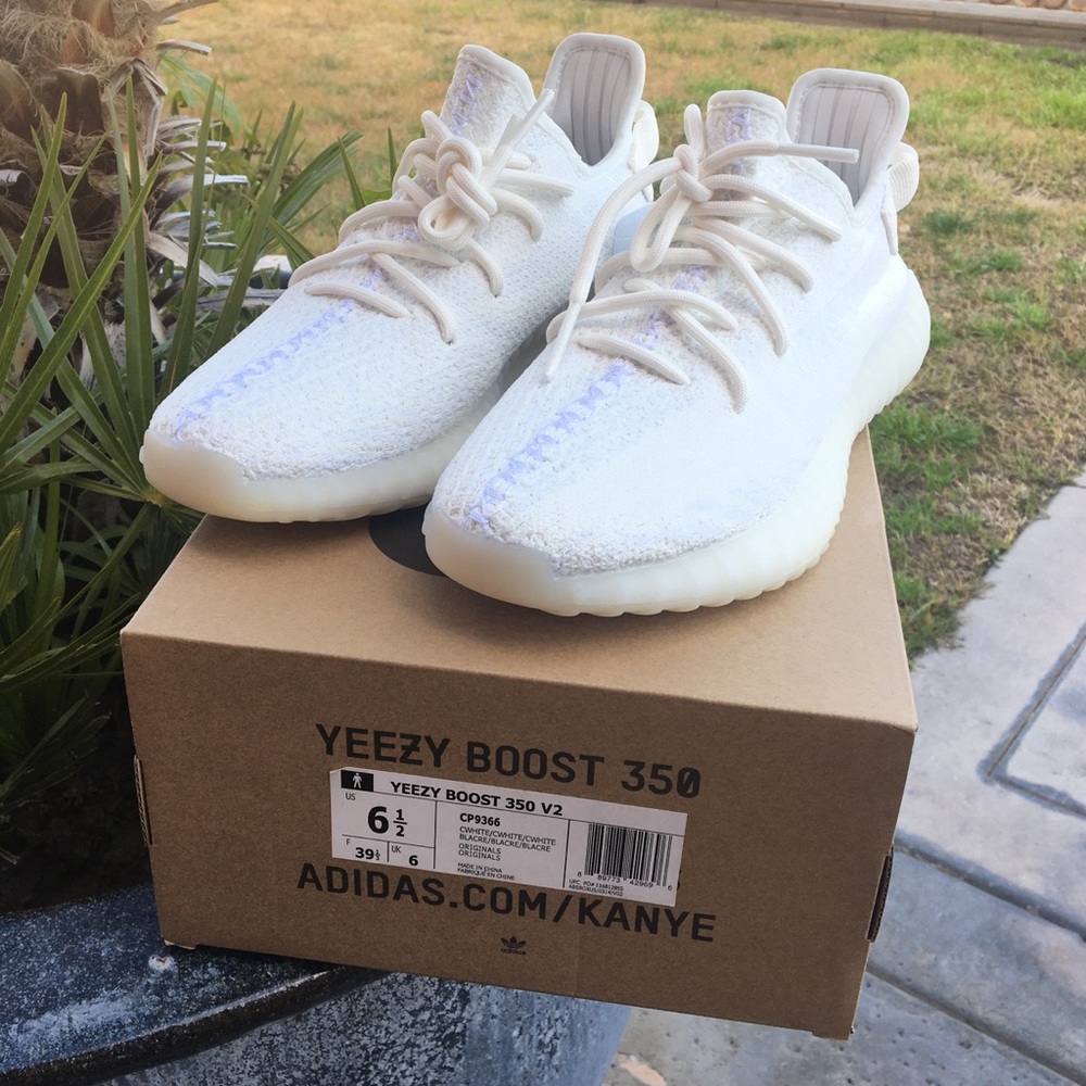 Yeezy boost 350/ WHITE